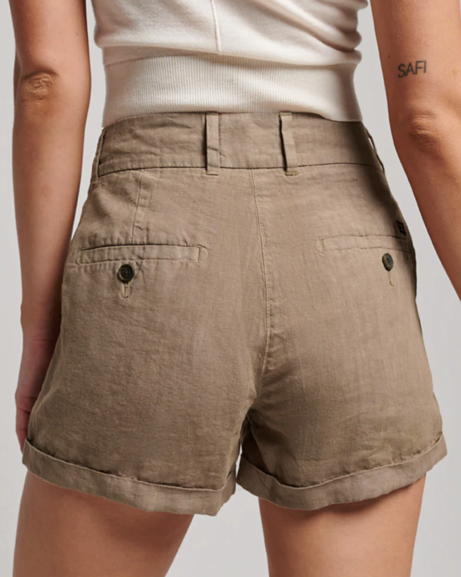 Superdry Studios Overdyed Linen Short - Fossil Brown